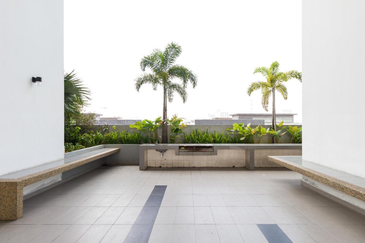 Boulevard Service Apartment Kl By Airhost Kuala Lumpur Exterior photo