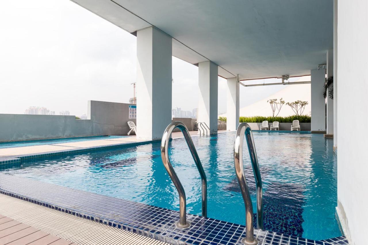 Boulevard Service Apartment Kl By Airhost Kuala Lumpur Exterior photo